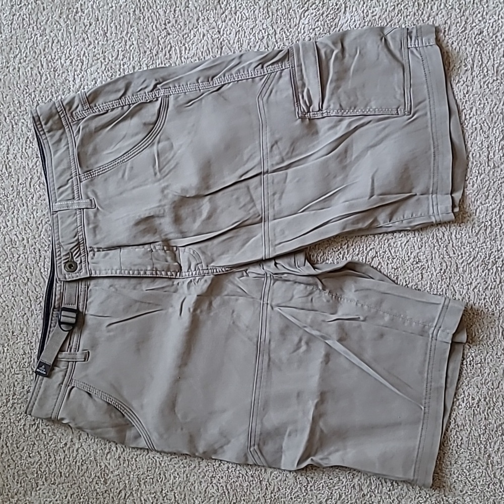 Prana Stretch Zion I Short Straight Fit 32x12 (Med)